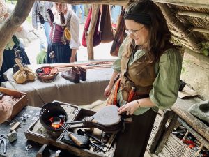 Voorjaars wildplukwandeling & wilde ambachten Elske